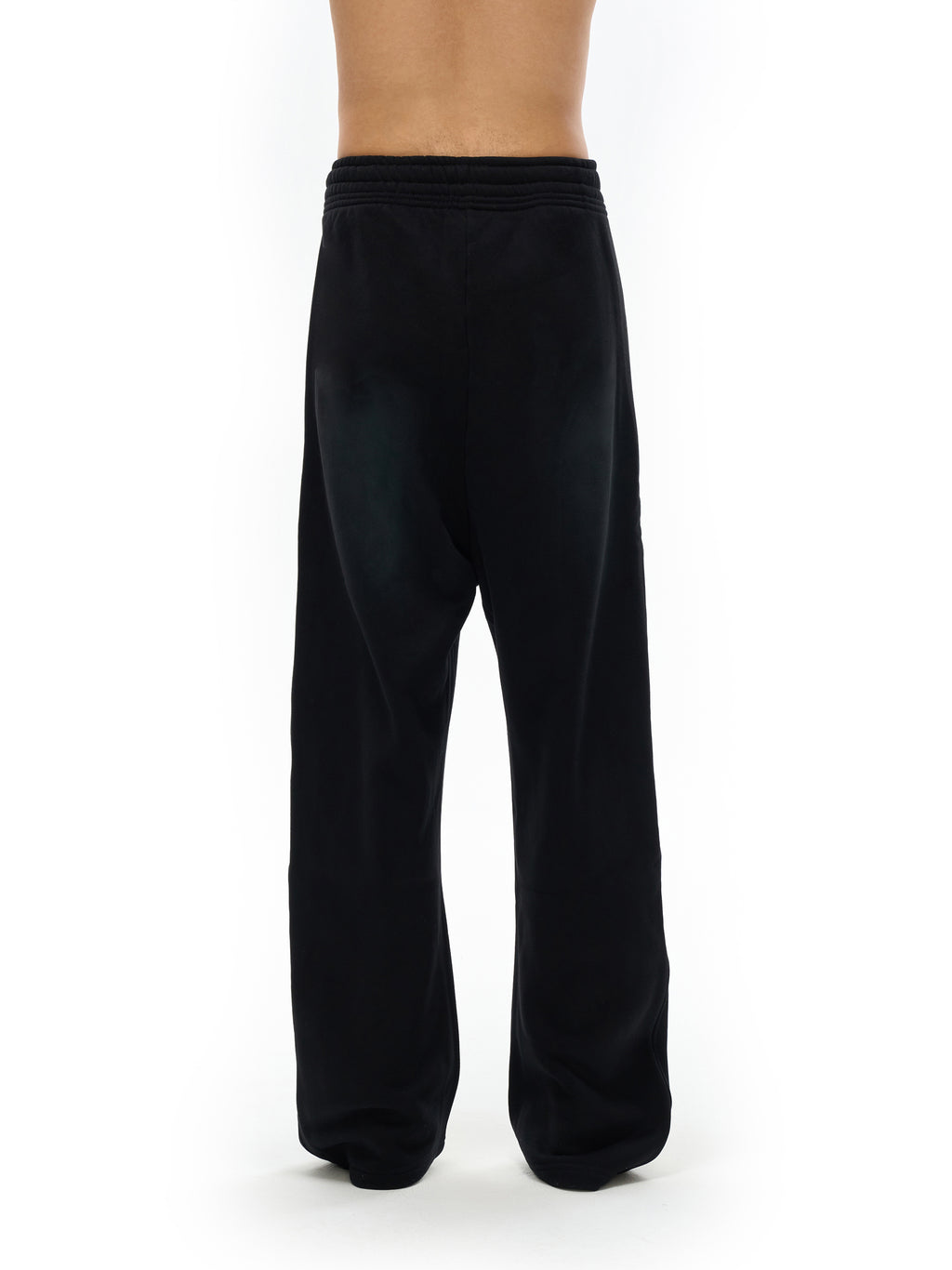 Curved Blade Sweatpants